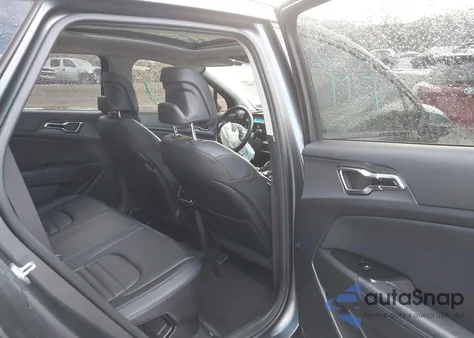 2023 Kia Sportage Hybrid Sx-Prestige z USA, uszkodzony, nr VIN KNDPXCAG3P7012586